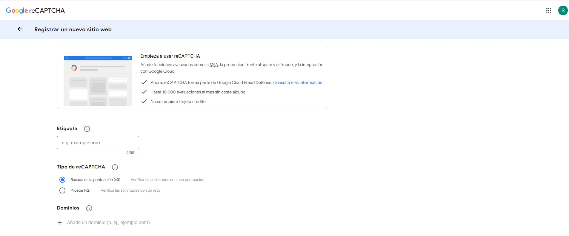 Formulario «Registrar un nuevo sitio web» de Google reCAPTCHA con la opción «Basada en la puntuación (v3)» seleccionada.